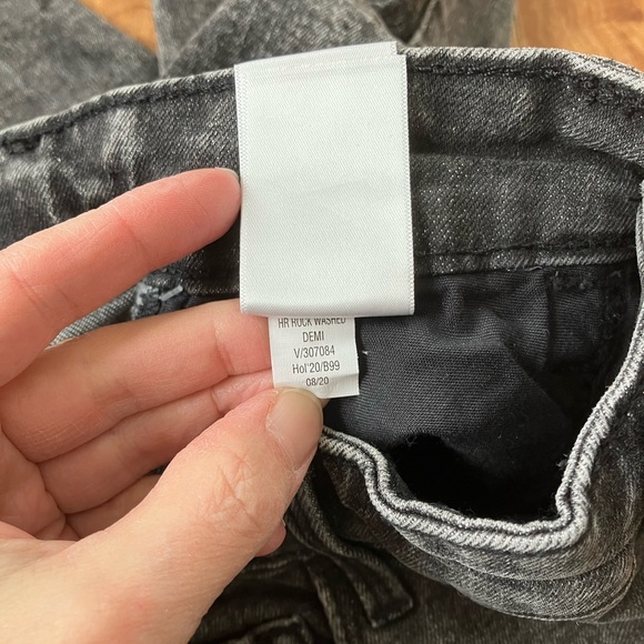 NWT Button Fly Ankle Length Raw Hem 2 - Picture 2 of 5